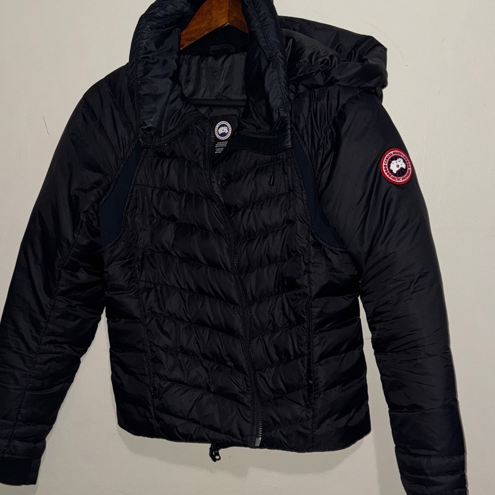 Canada Goose Black Quilted Packable Hooded Puffer Jacket | Medium